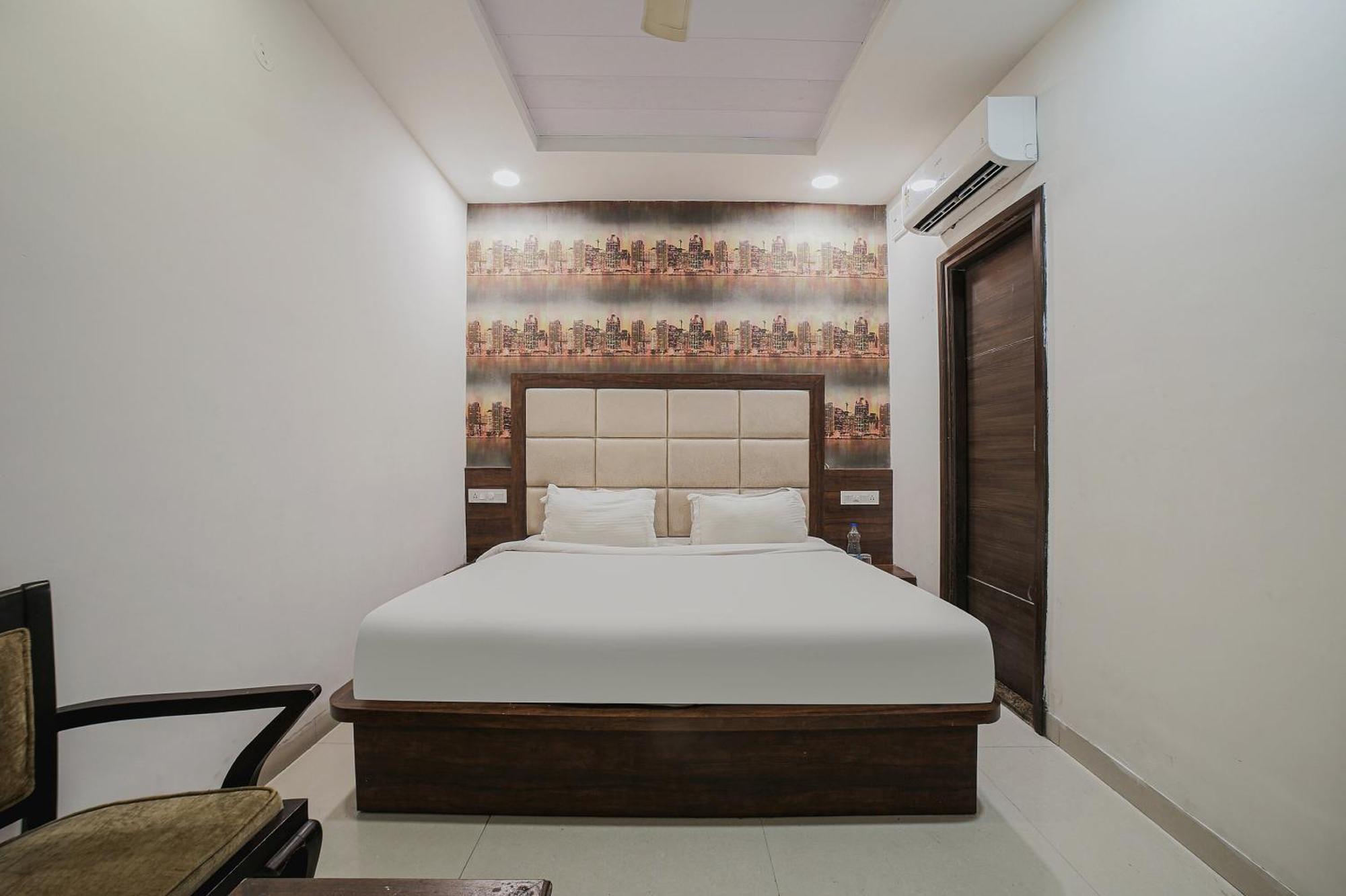 Hotel Townhouse Hollywood Heights Amritsar Exterior foto