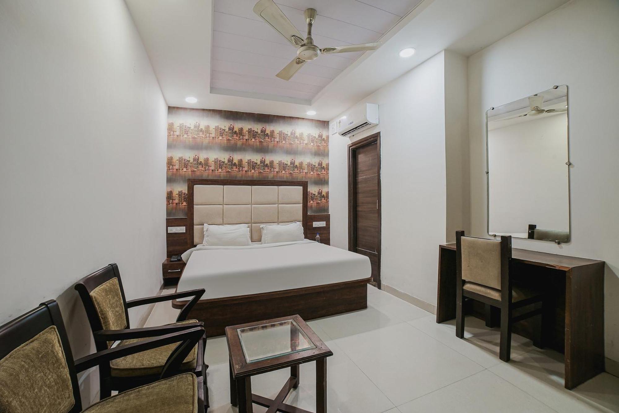 Hotel Townhouse Hollywood Heights Amritsar Exterior foto